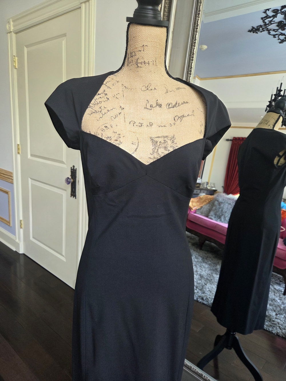 Vtg. Moschino Black Sweetheart Midi Dress 10 - Picture 2 of 6